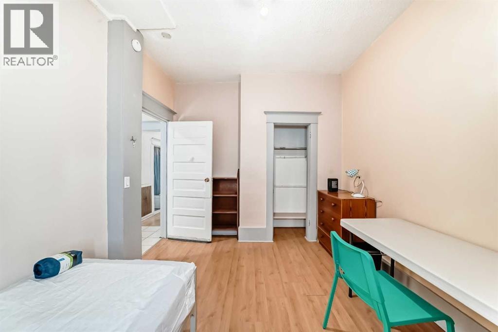 1227 13 Avenue SW — photo 15