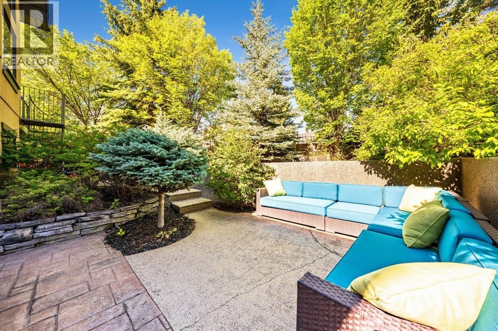 212 Aspen Meadows Place SW — photo 40