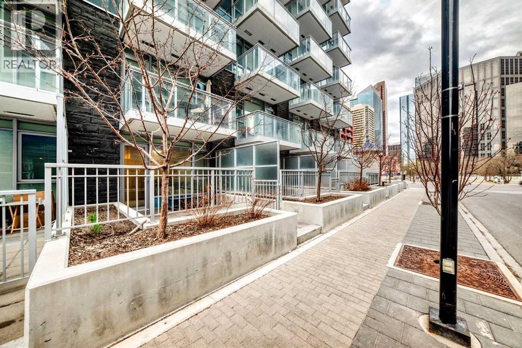 104, 108 Waterfront Court SW — photo 40