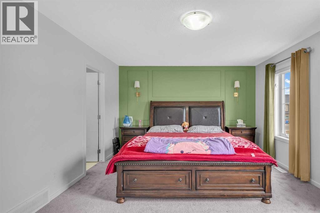 271 Carringham Road NW — photo 27