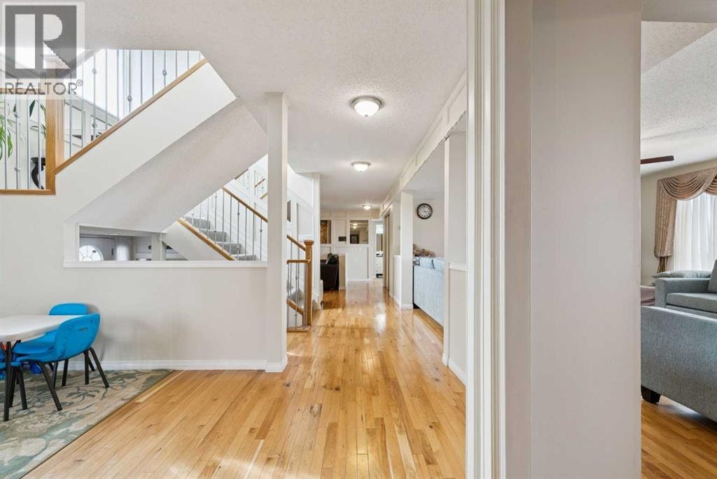 7 Willow Vale — photo 3