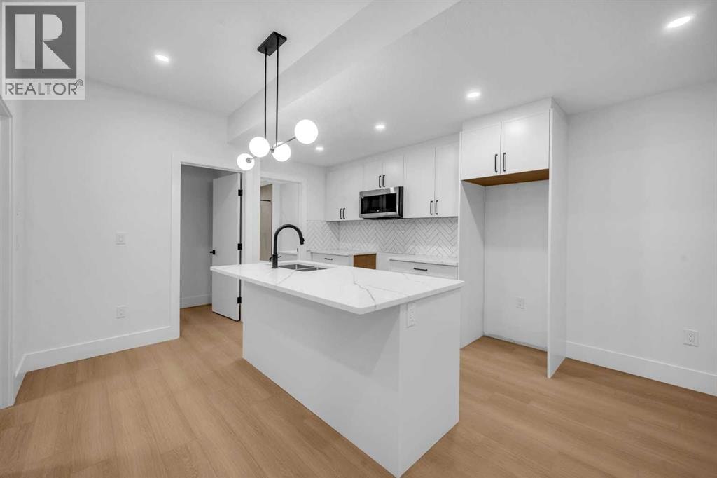 2430 36 Street SW — photo 43