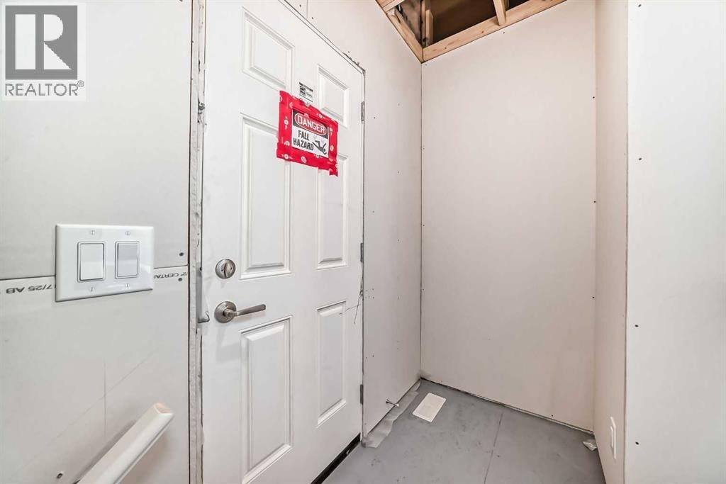 833 Marine Drive SE — photo 43