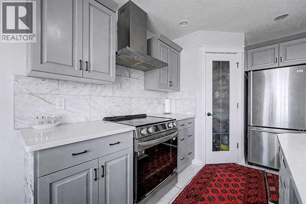 644 Luxstone Landing SW — photo 6