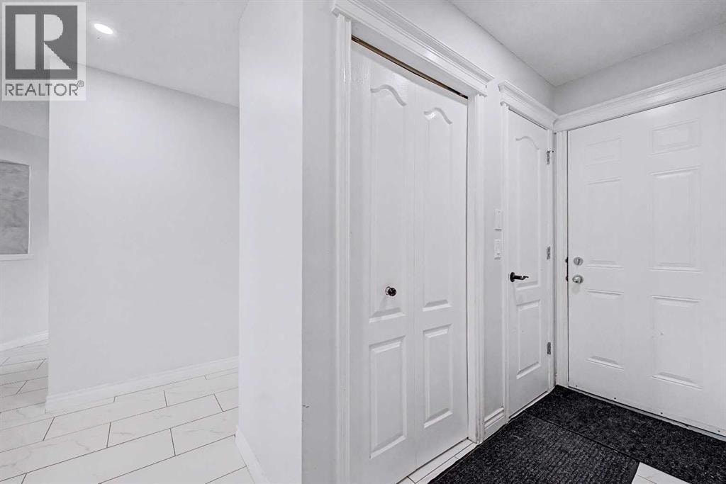 644 Luxstone Landing SW — photo 12
