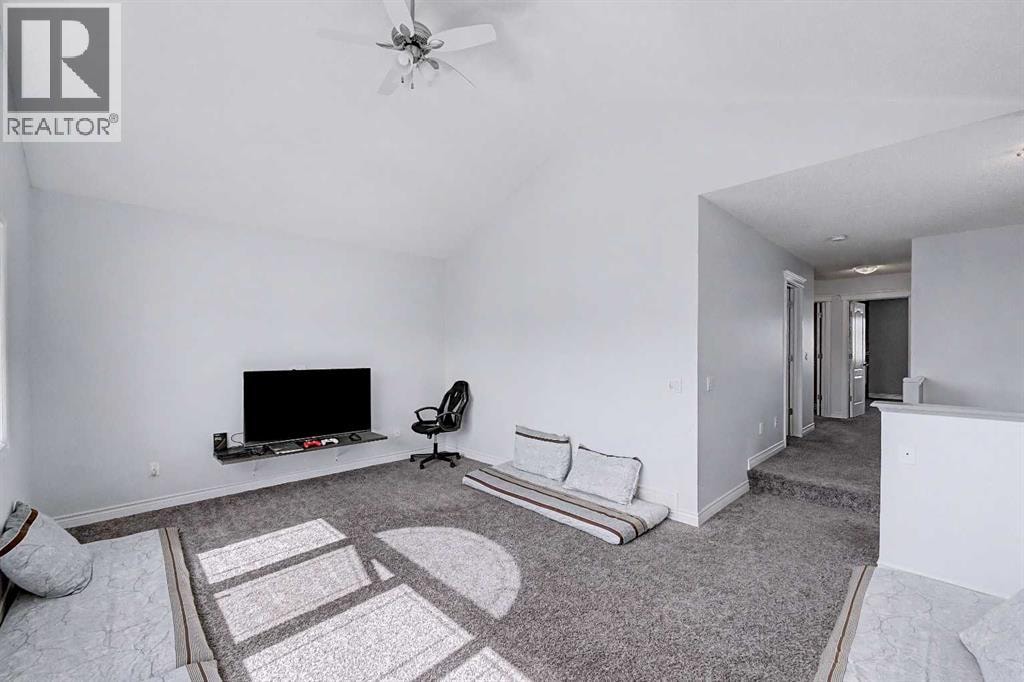 644 Luxstone Landing SW — photo 14