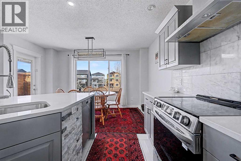 644 Luxstone Landing SW — photo 50