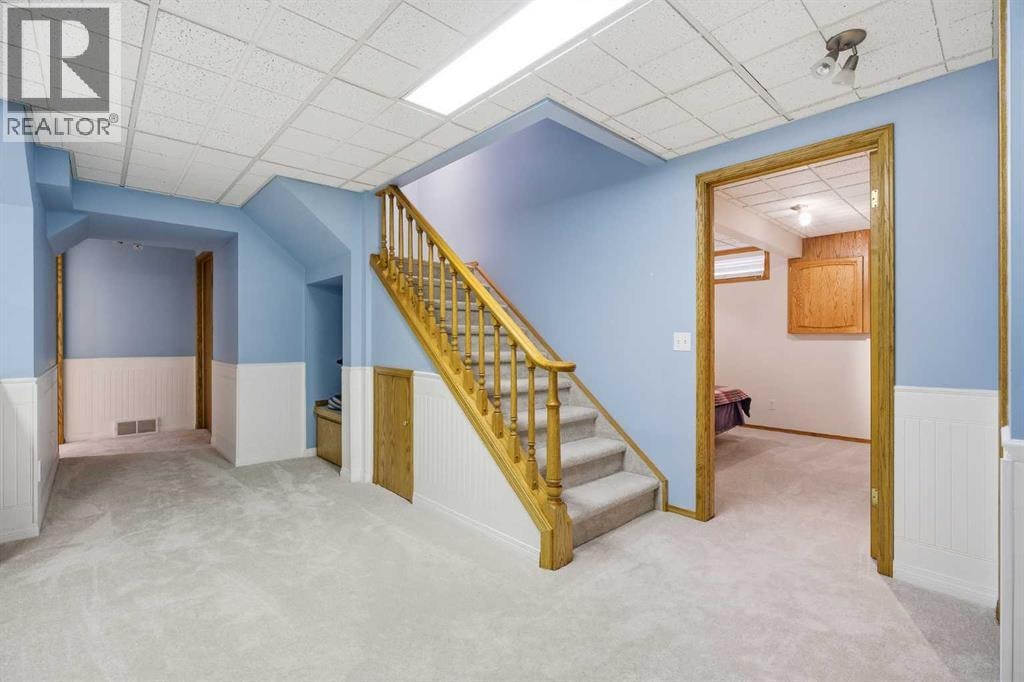 146 Hawkdale Circle NW — photo 35