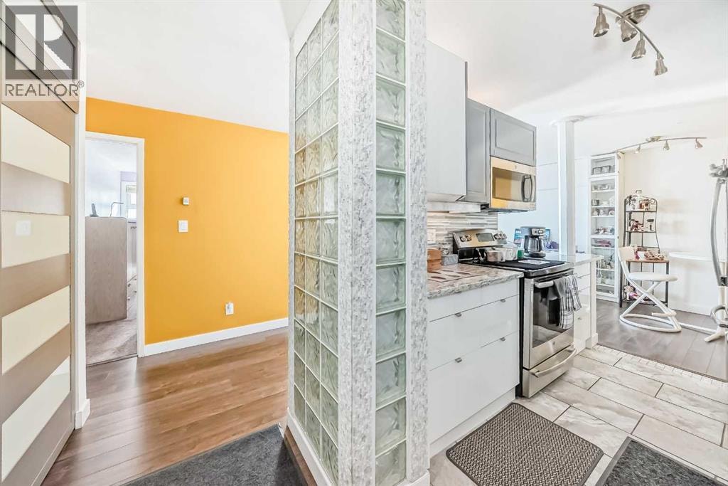 #912, 8604 48 Avenue NW — photo 4