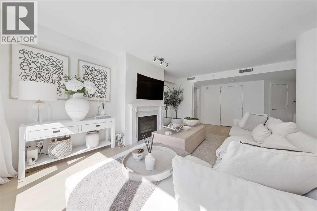 902, 200 La Caille Place SW — photo 15