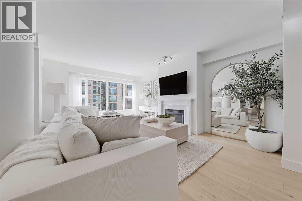 902, 200 La Caille Place SW — photo 11