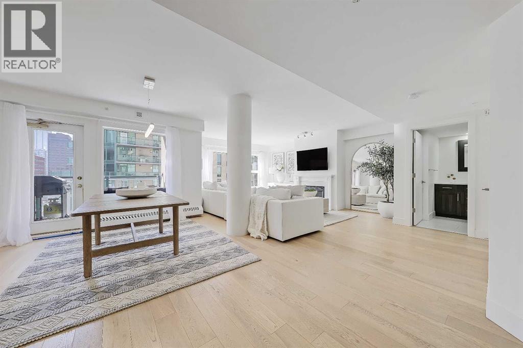 902, 200 La Caille Place SW — photo 7