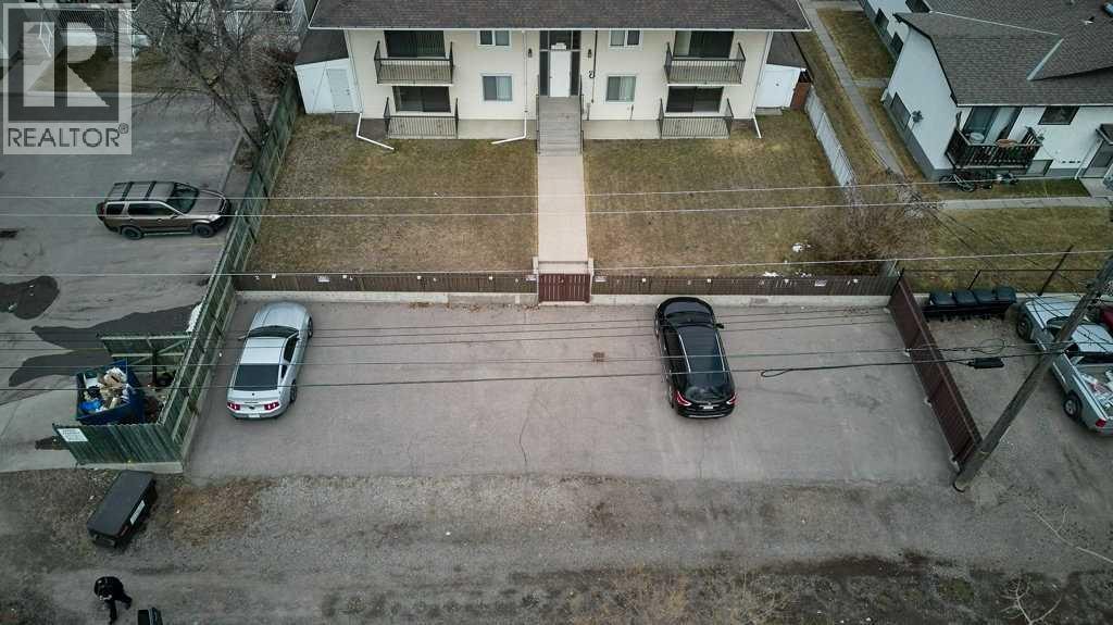 4323 75 Street NW — photo 40