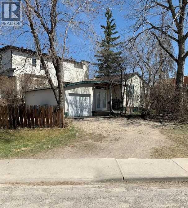 2103 Mackay Road NW — photo 2