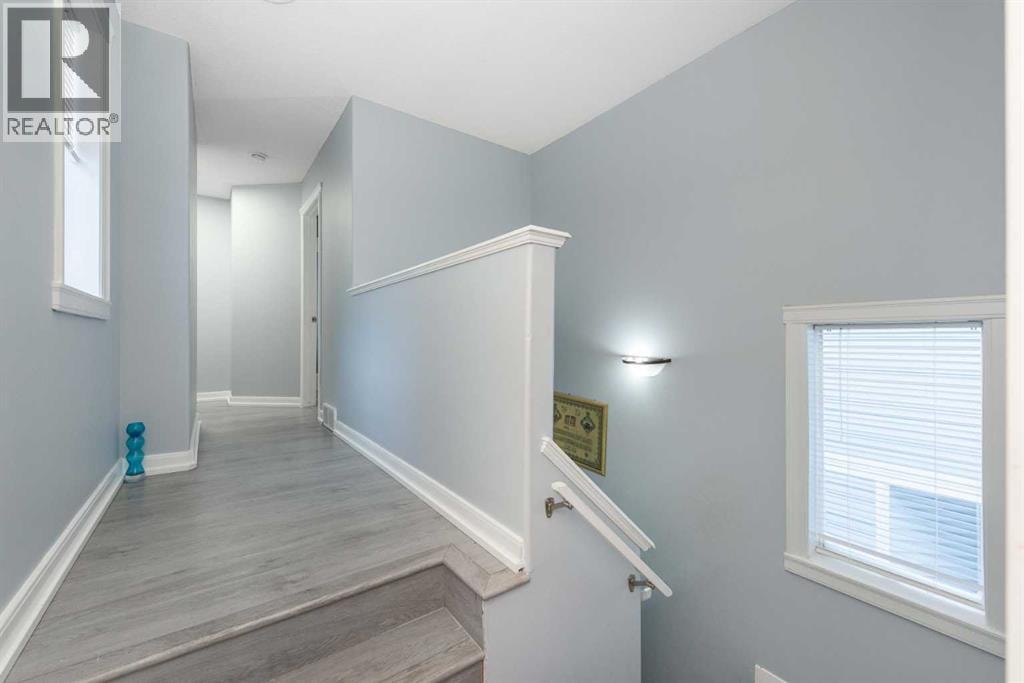 3810 Catalina Boulevard NE — photo 11