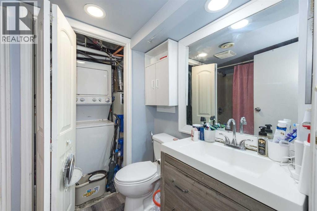 3810 Catalina Boulevard NE — photo 27