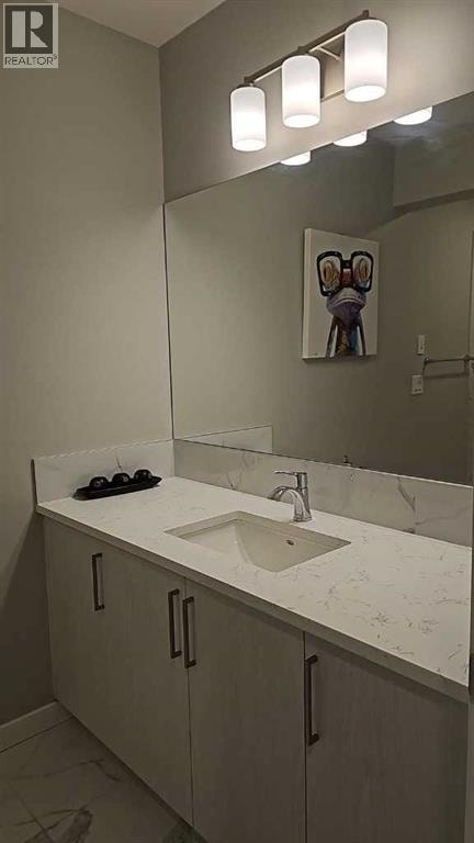 210 Lucas Close NW — photo 46