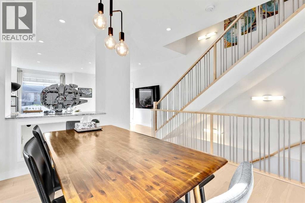 2728 Cochrane Road NW — photo 8