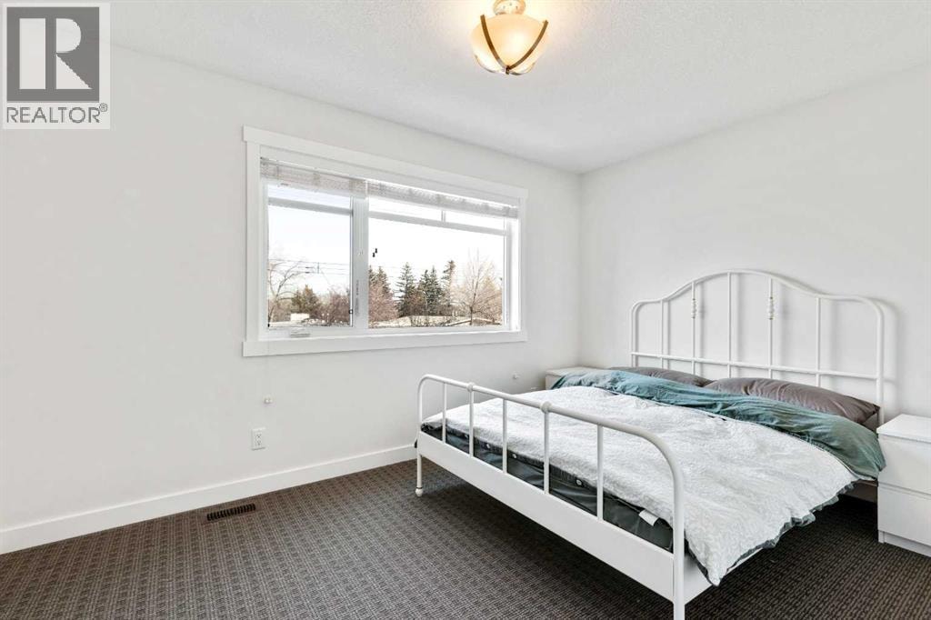 2728 Cochrane Road NW — photo 24