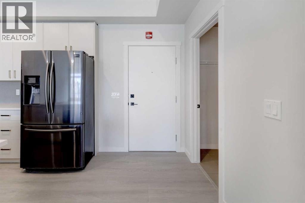 110, 214 Sherwood Square NW — photo 11