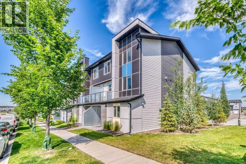 90 Redstone Way NE — photo 2