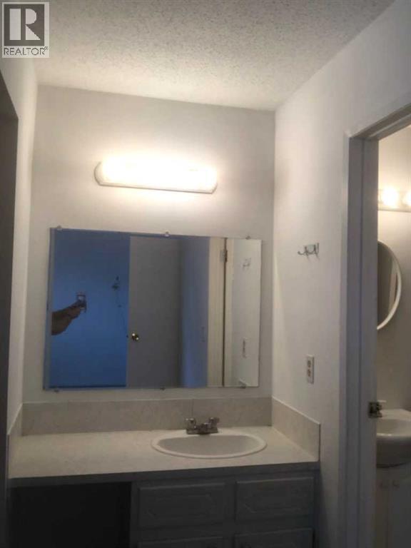 22 Whitman Close NE — photo 20