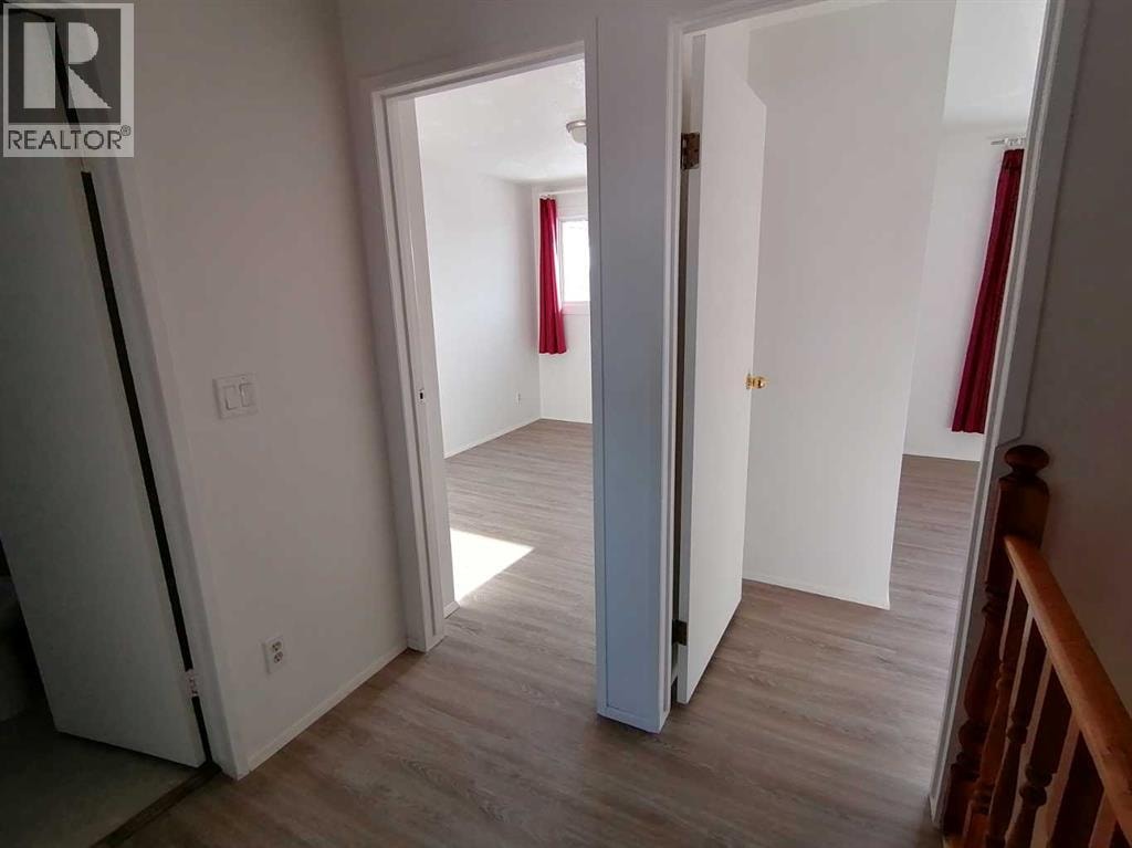 22 Whitman Close NE — photo 25
