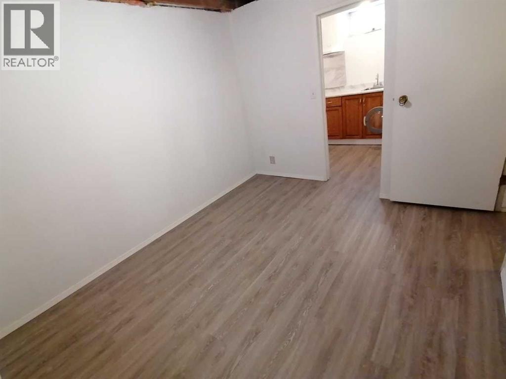 22 Whitman Close NE — photo 24