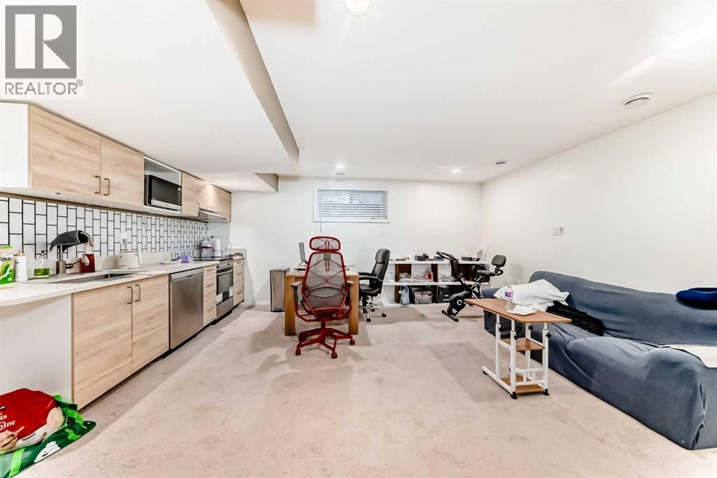 225 Kincora Heights NW — photo 33