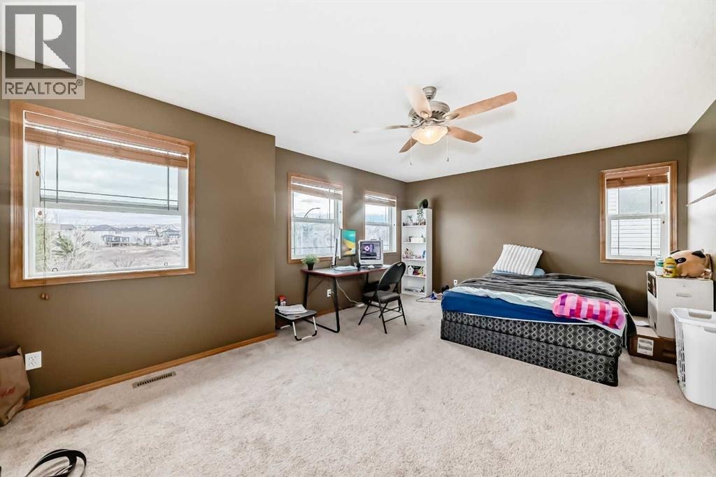 225 Kincora Heights NW — photo 30