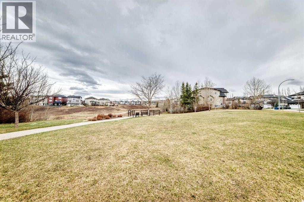 225 Kincora Heights NW — photo 11