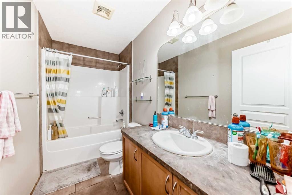 225 Kincora Heights NW — photo 32