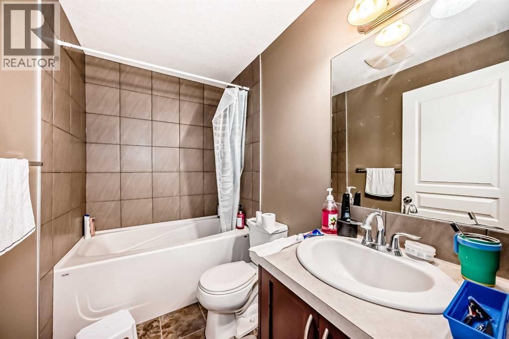 225 Kincora Heights NW — photo 36
