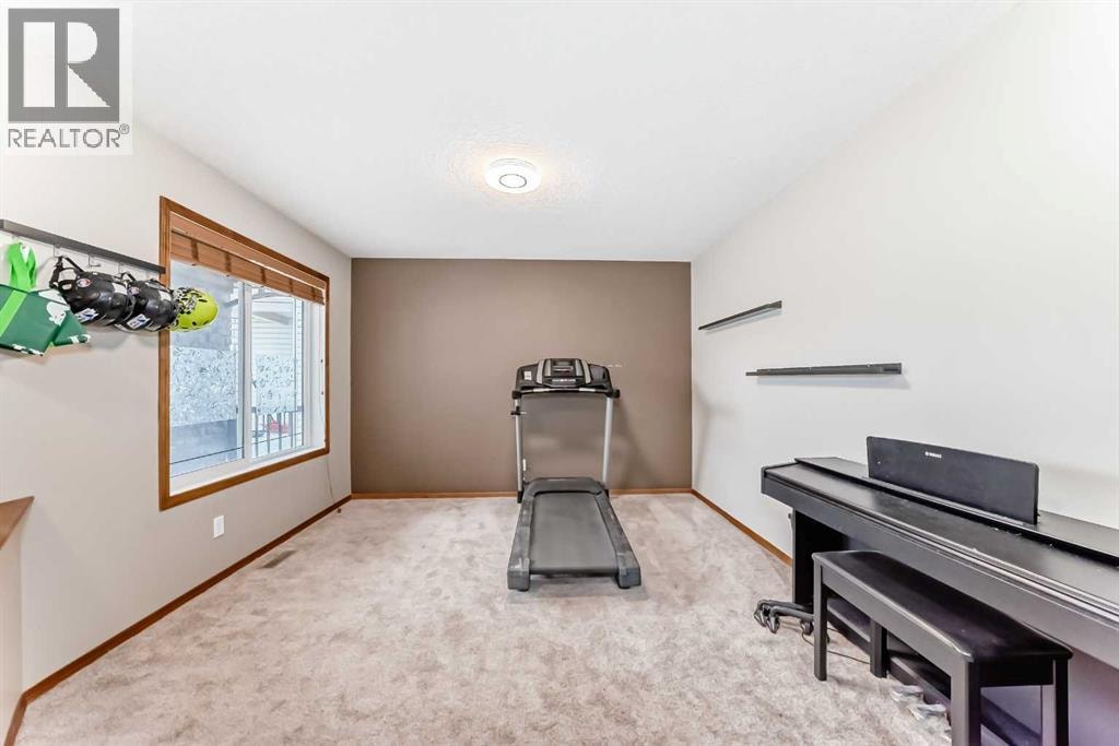 225 Kincora Heights NW — photo 19