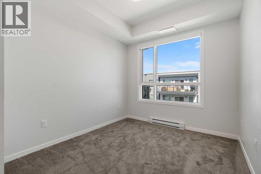 3403, 33 Carringham Gate NW — photo 23