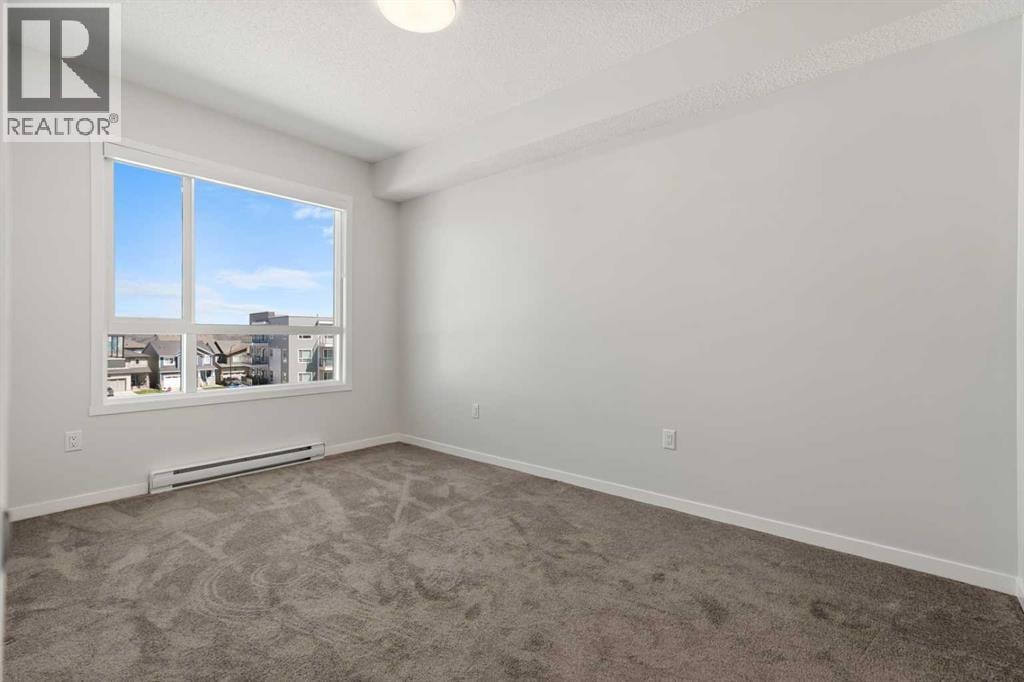 3403, 33 Carringham Gate NW — photo 15