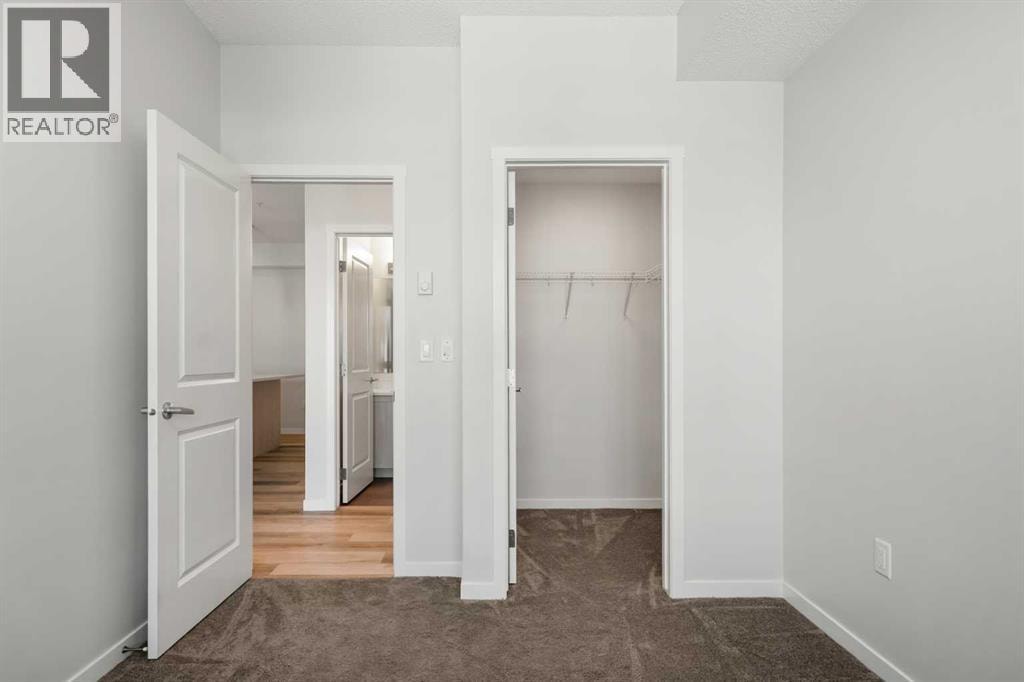 3403, 33 Carringham Gate NW — photo 24
