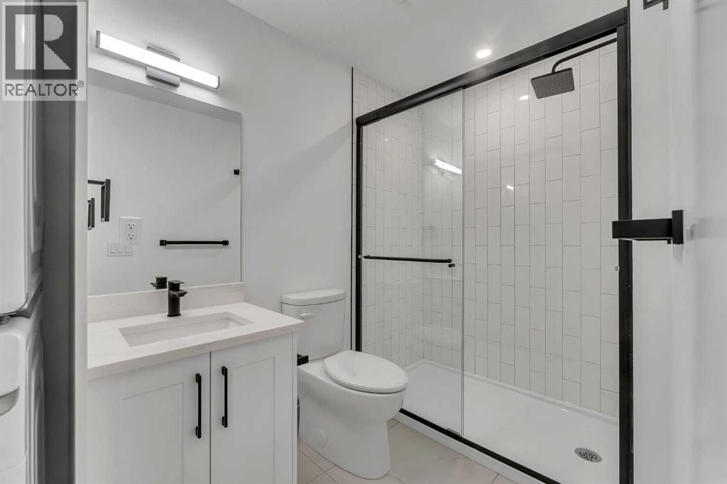 614 22 Avenue NE — photo 42