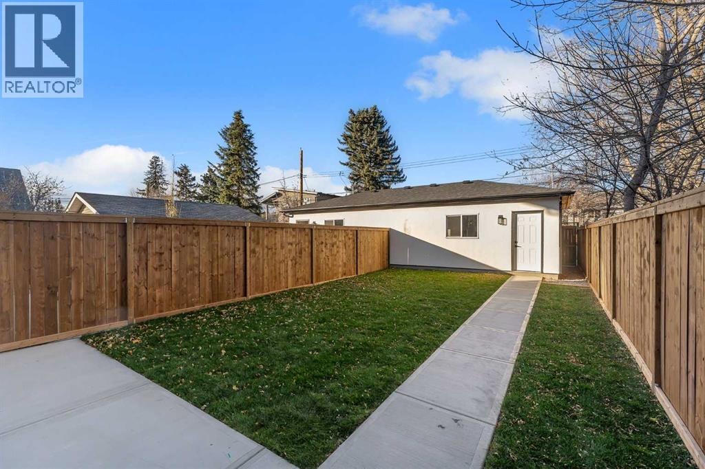 614 22 Avenue NE — photo 45