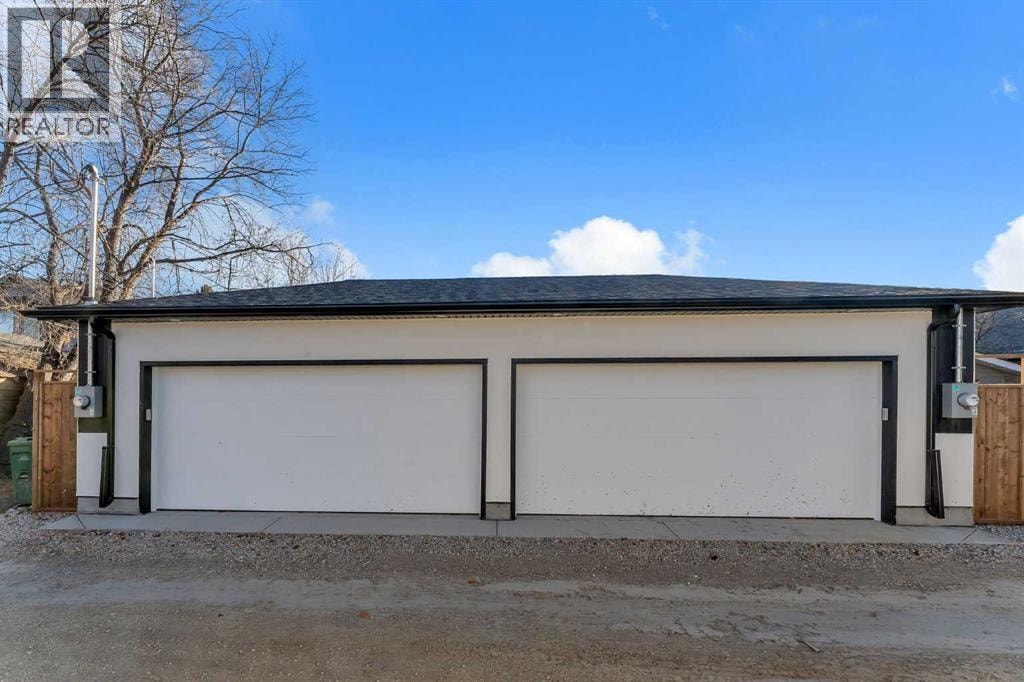 614 22 Avenue NE — photo 47