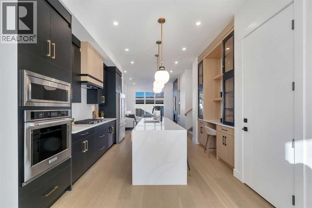 614 22 Avenue NE — photo 5