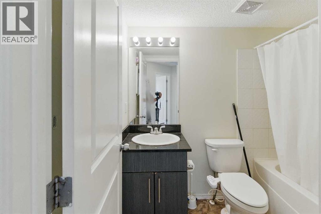409, 15 Saddlestone Way NE — photo 15