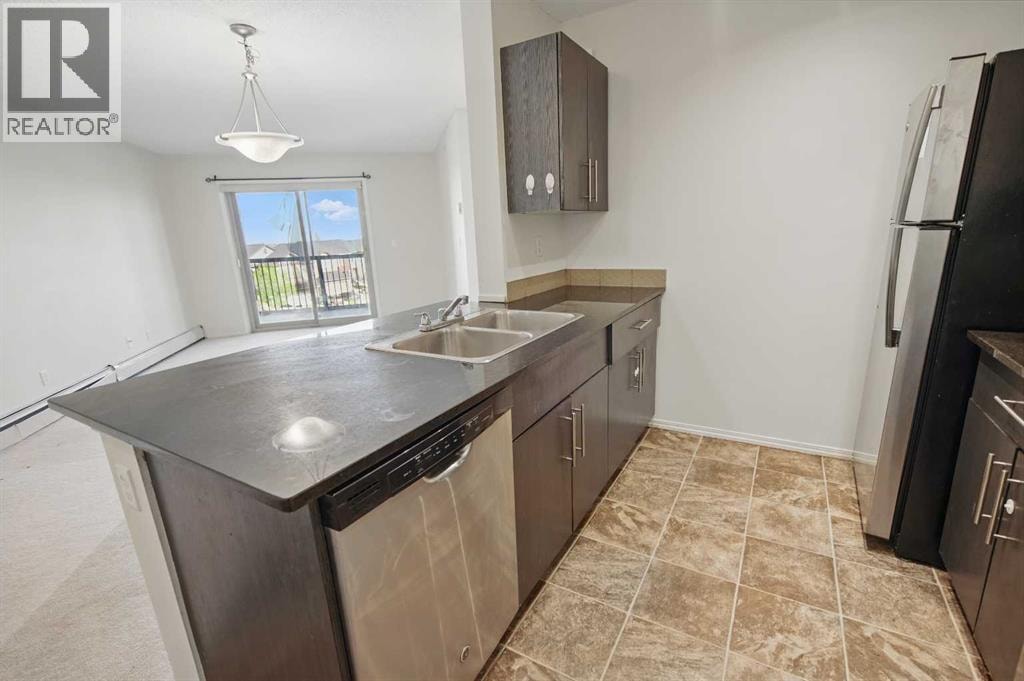 409, 15 Saddlestone Way NE — photo 7