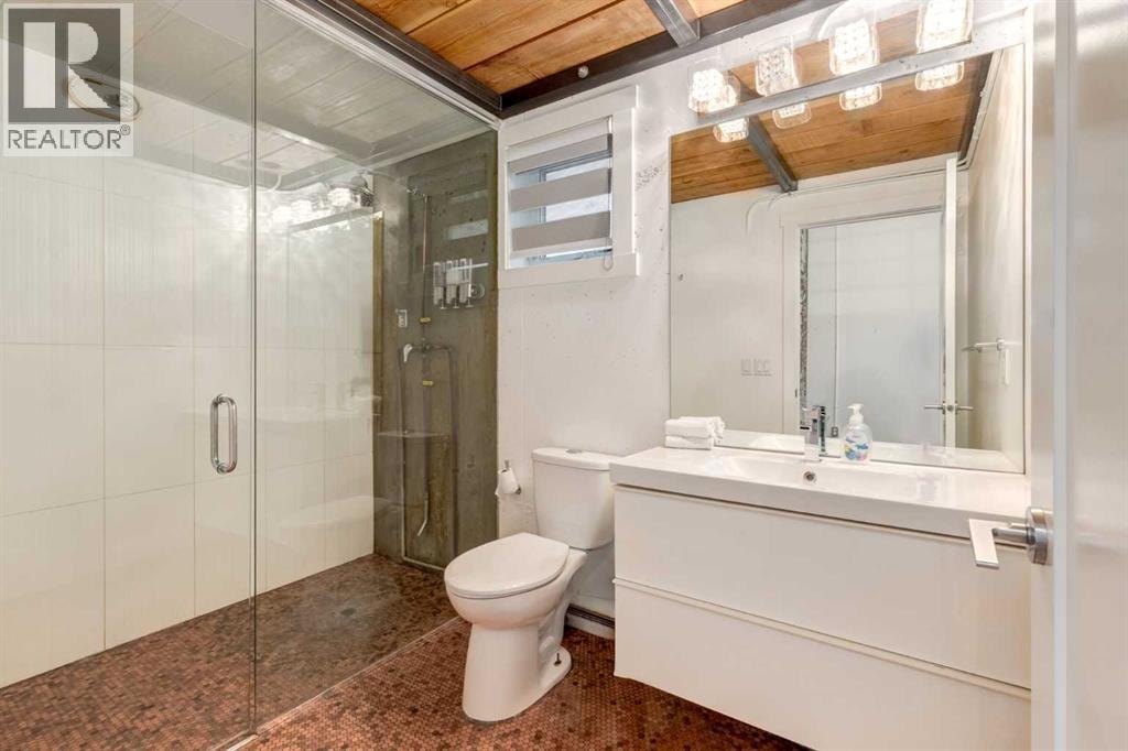 648 Mcdougall Road NE — photo 18