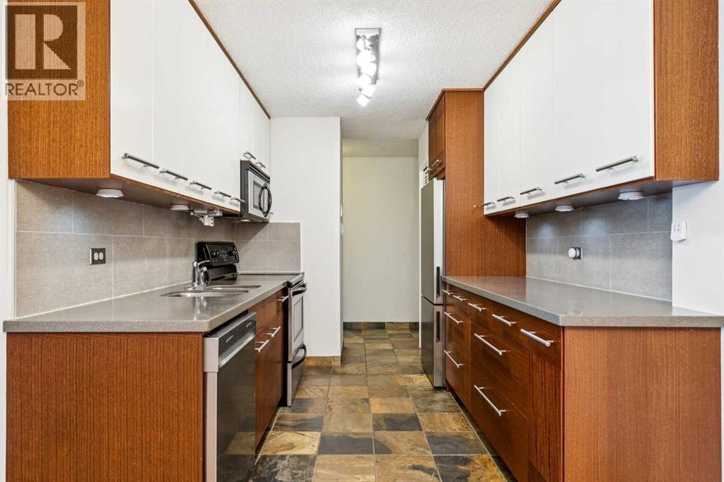 357, 1620 8 Avenue NW — photo 8