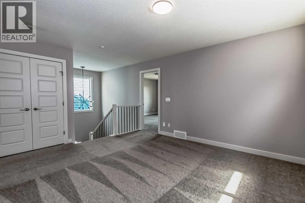 4 Topaz Place — photo 18
