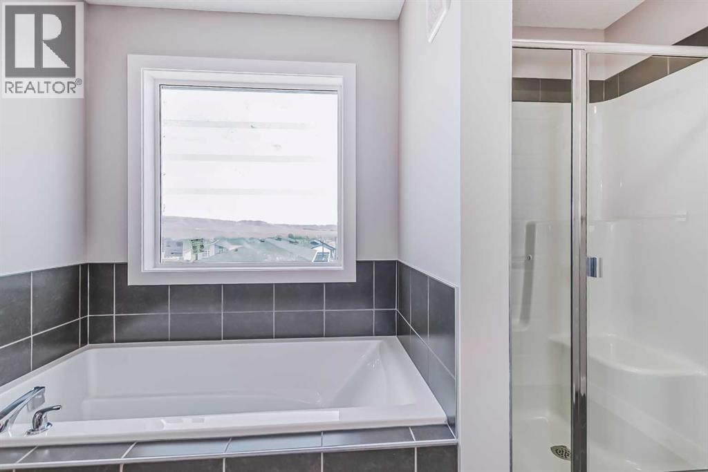 4 Topaz Place — photo 23