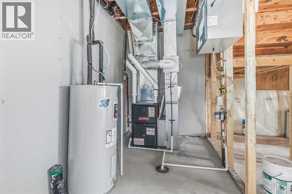 4 Topaz Place — photo 32