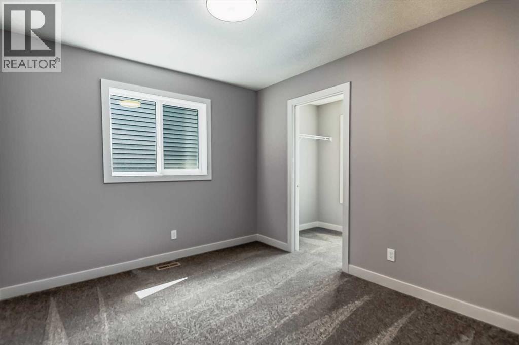4 Topaz Place — photo 25