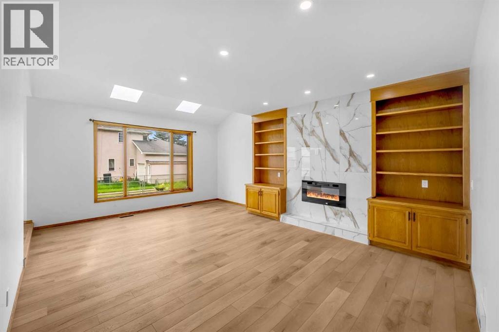 208 Coral Shores Bay NE — photo 25